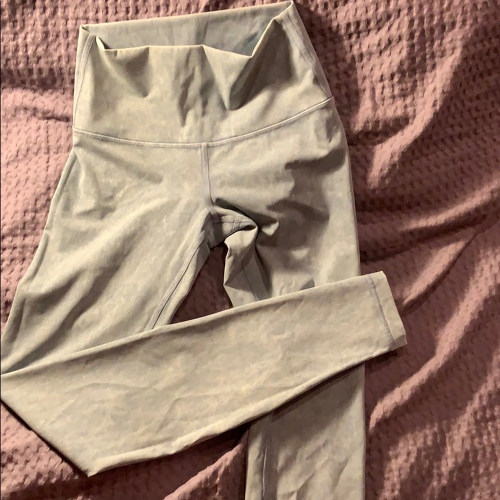 Lululemon Wunder Under Size 4 🧘🏻‍♀️
